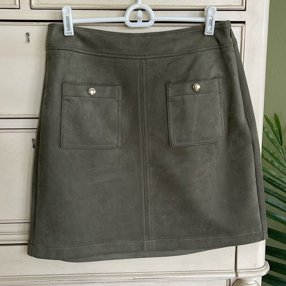 Loft Green micro suede above the knee skirt. Size 4